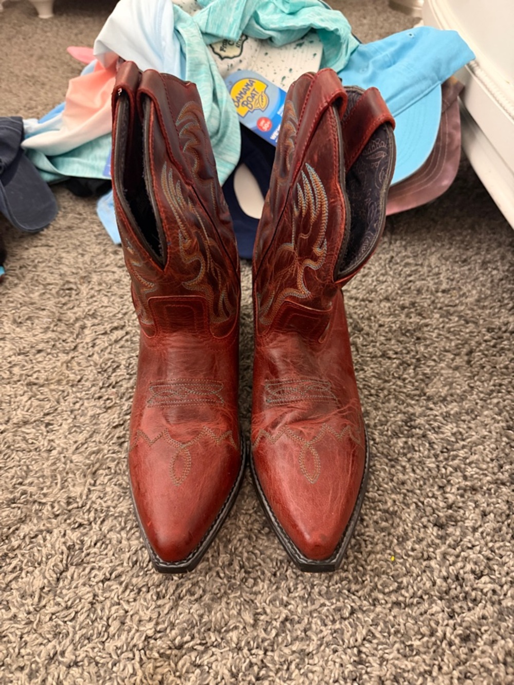 size 8.5 red boots brand new